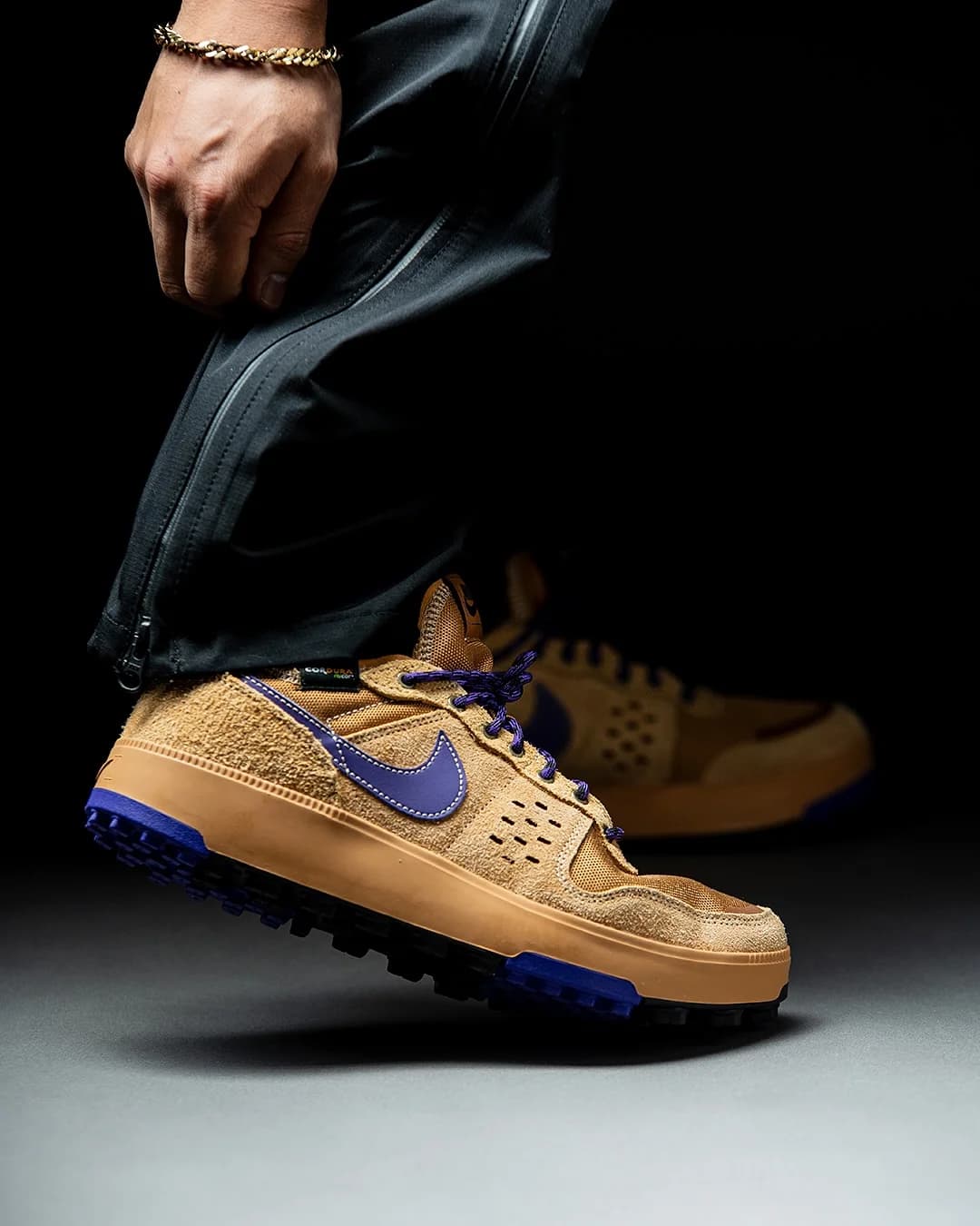 Nike C1TY Premium