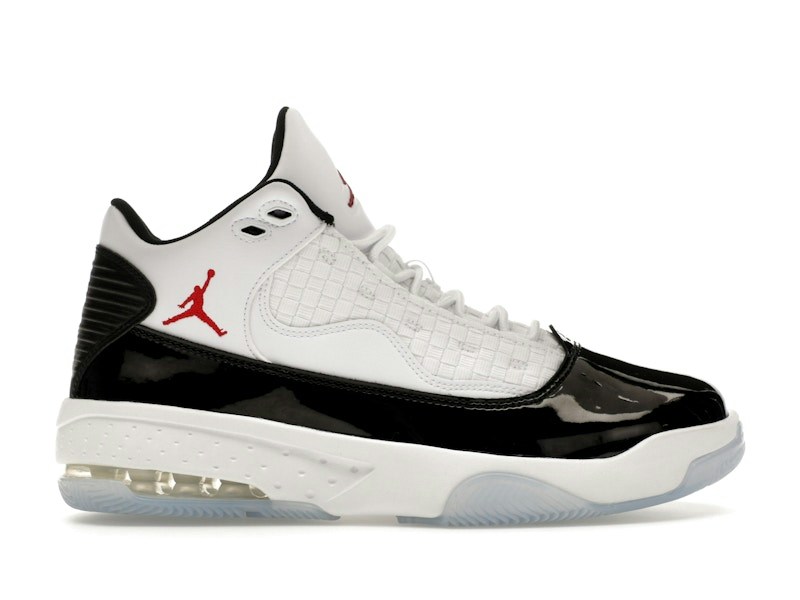 Nike Jordan Max Aura 2