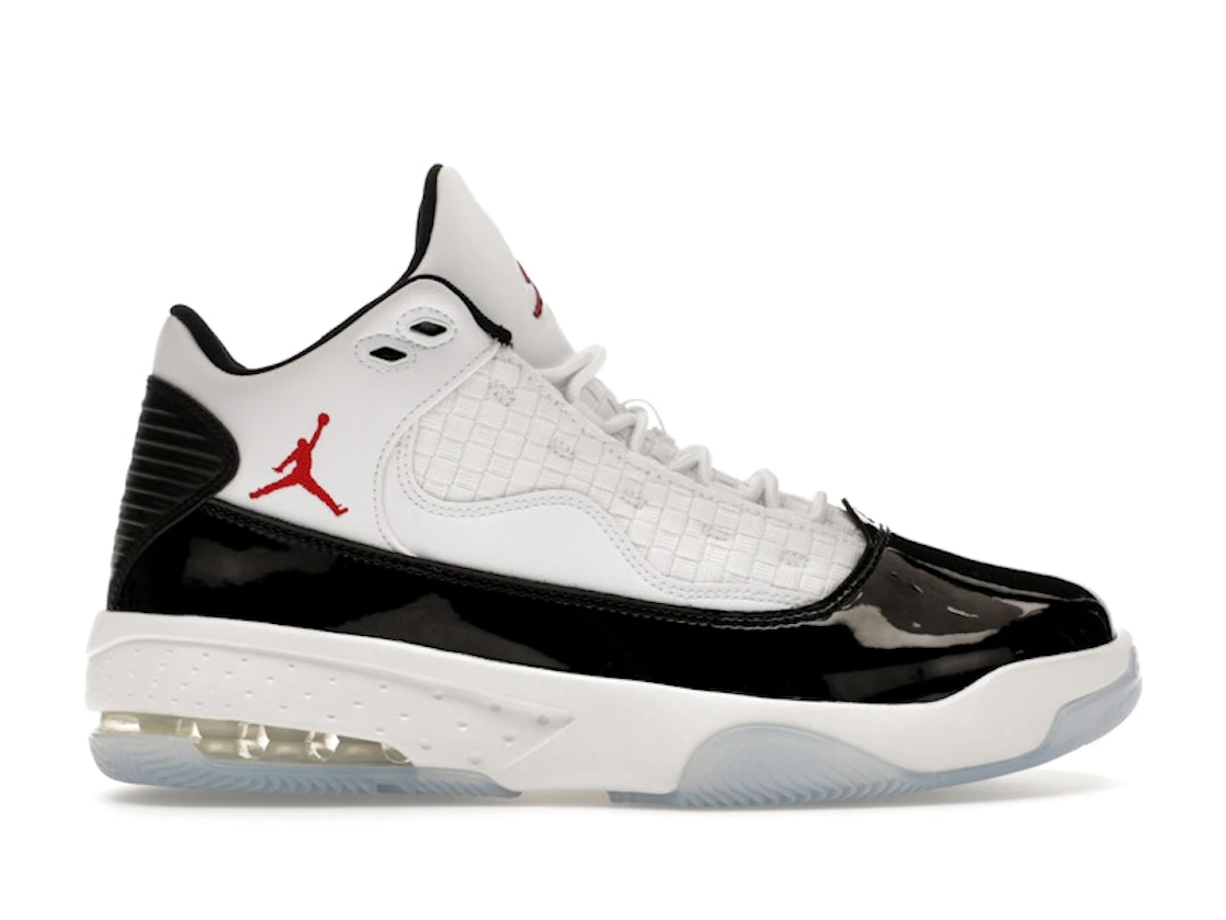 Nike Jordan Max Aura 2