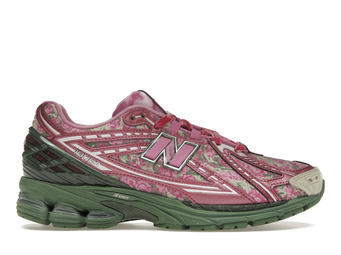New Balance 1906R