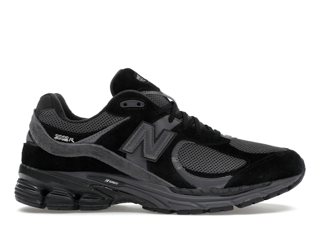 New Balance M2002 Unisex