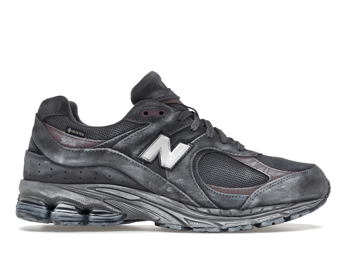 New Balance 2002R
