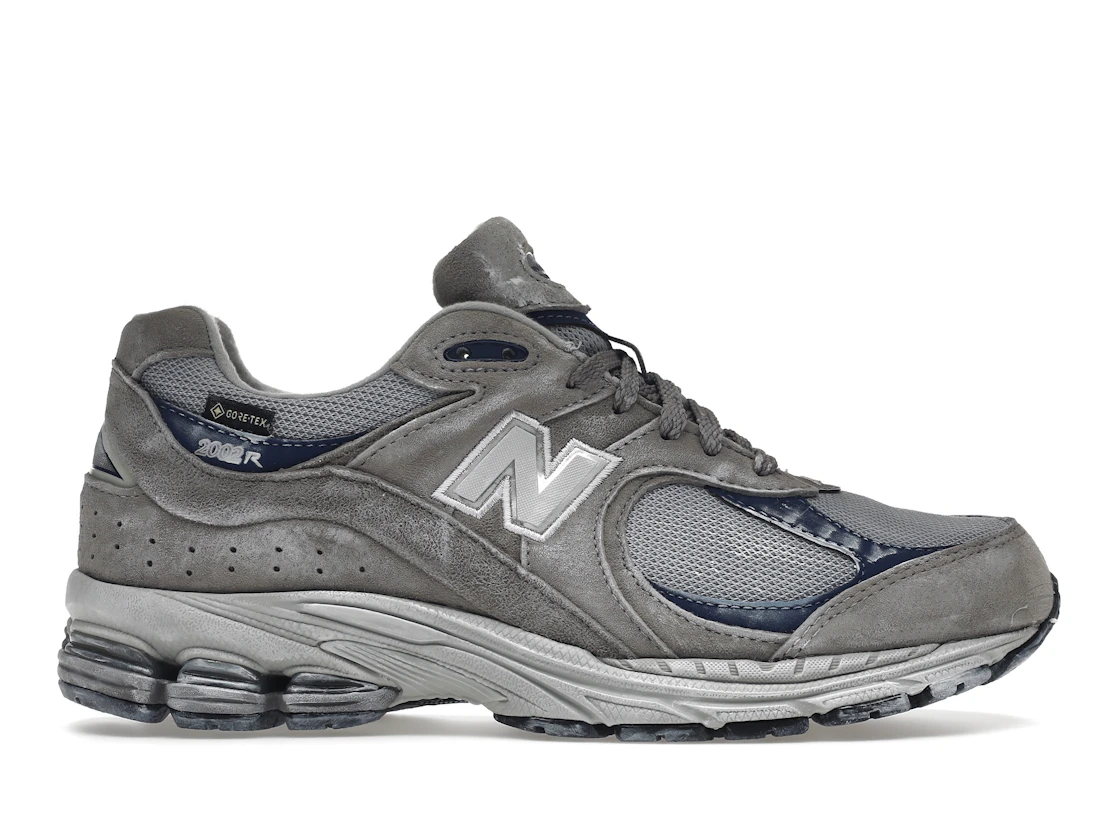 New Balance 2002R
