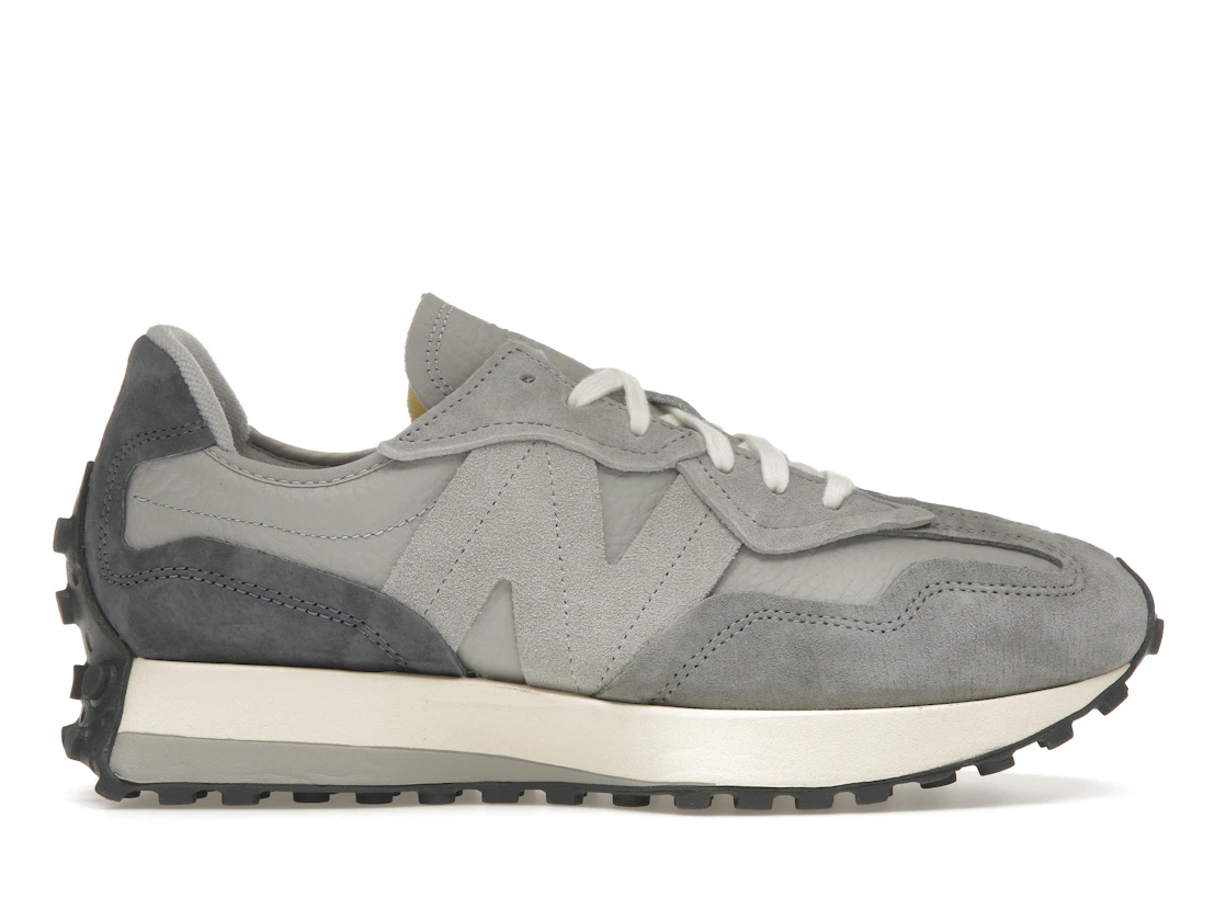 New Balance 327