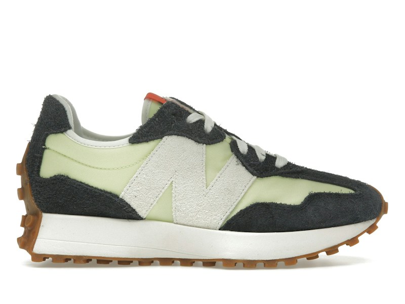 New Balance 327