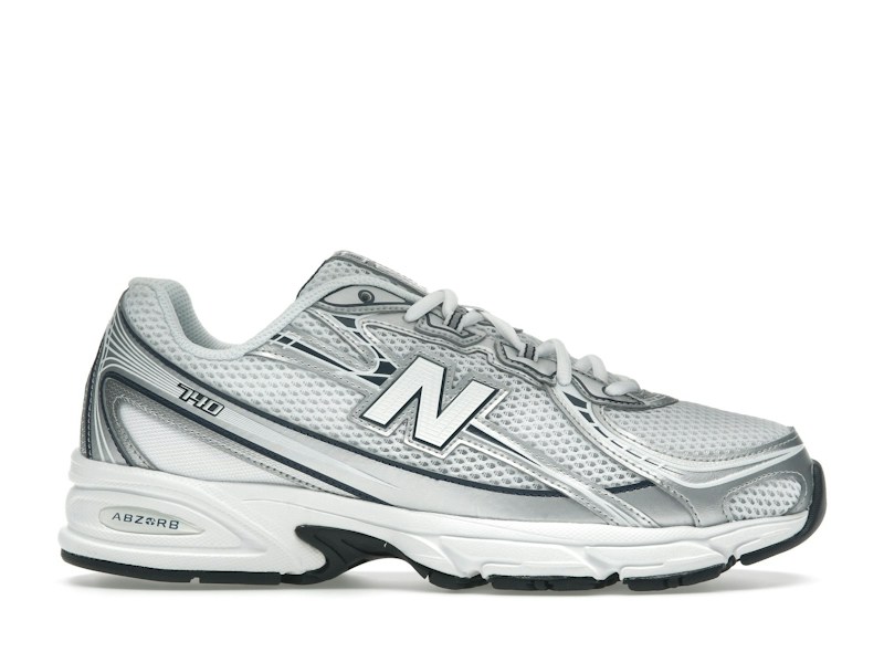 New Balance 740