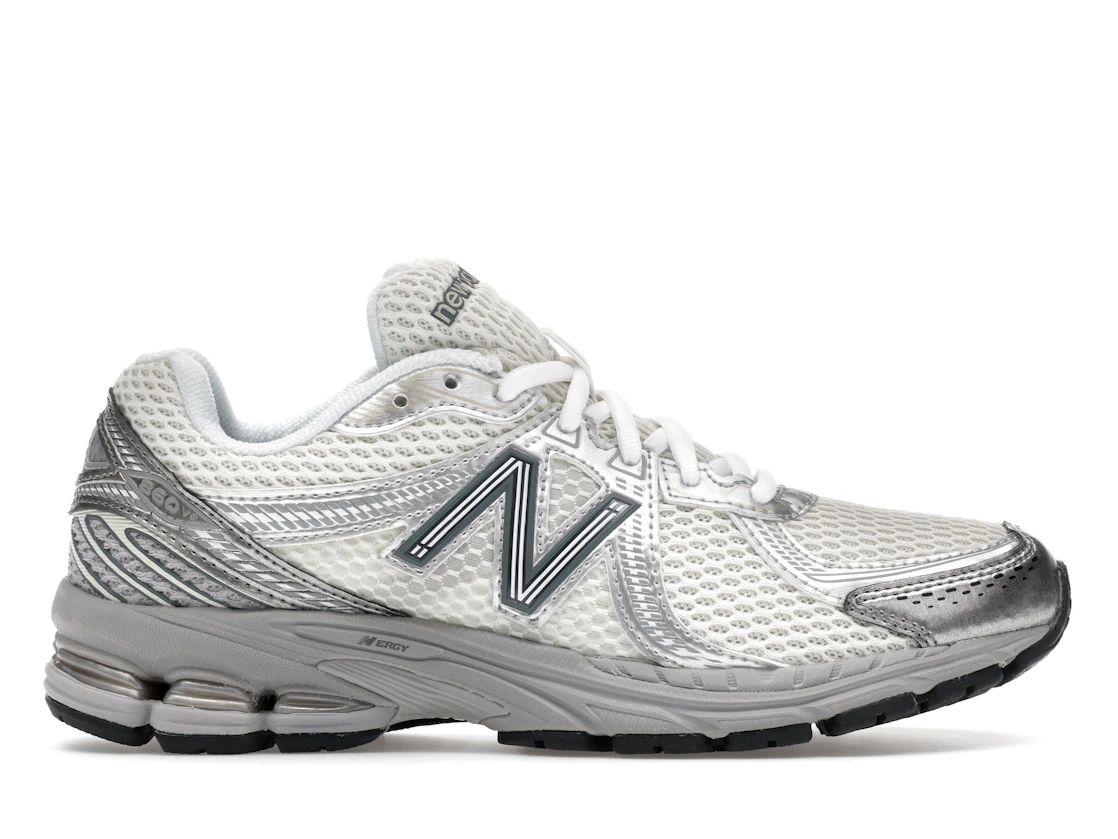 New Balance 860v2