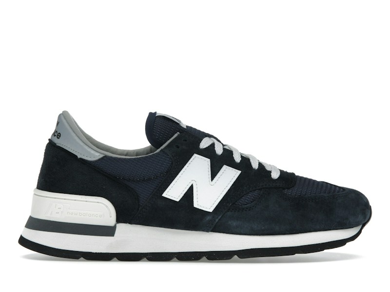 New Balance 990v1