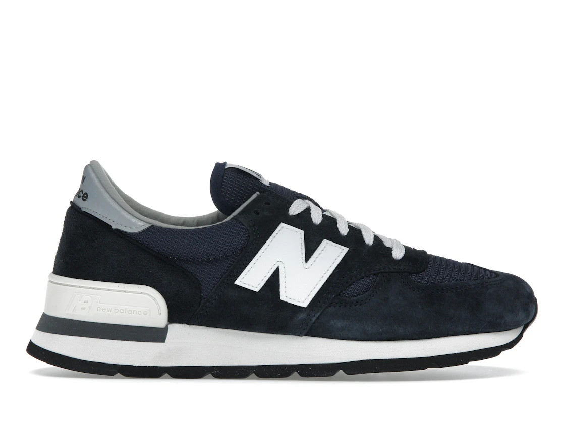 New Balance 990v1