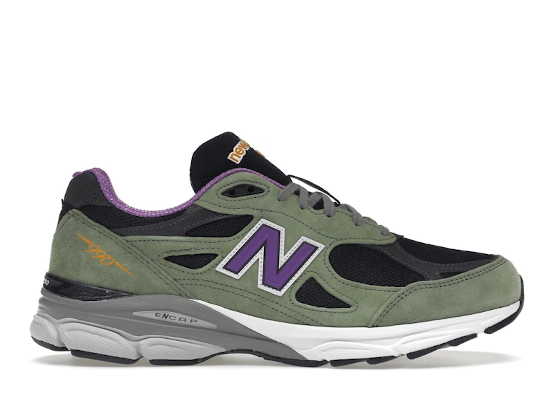 New Balance 990v3