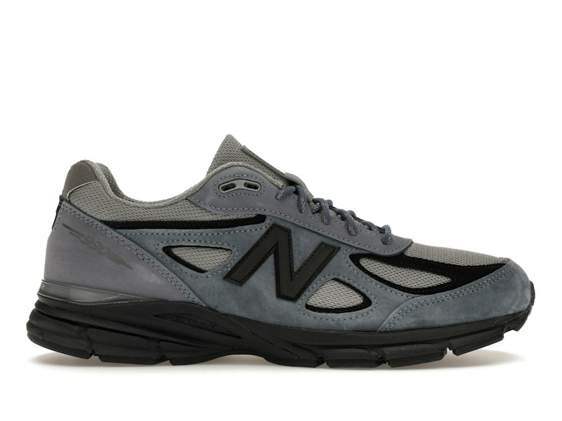 New Balance 990v4