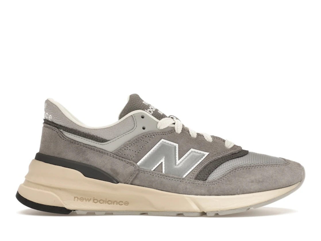 New Balance 997