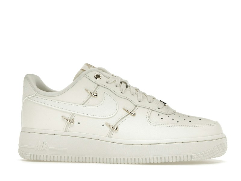 Nike Air Force 1 '07 LX