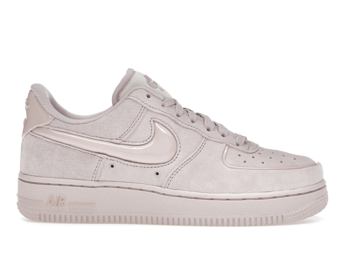 Nike W Air Force 1 07