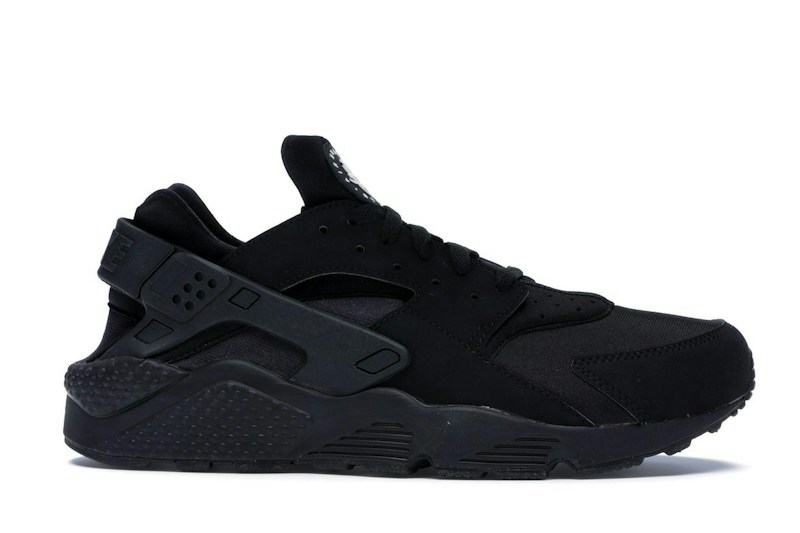 Nike Air Huarache Black White