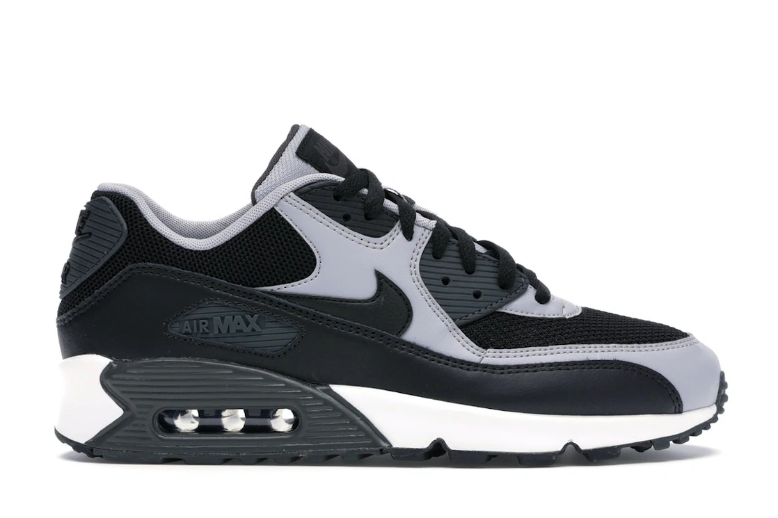 Nike Air Max 90 Essential