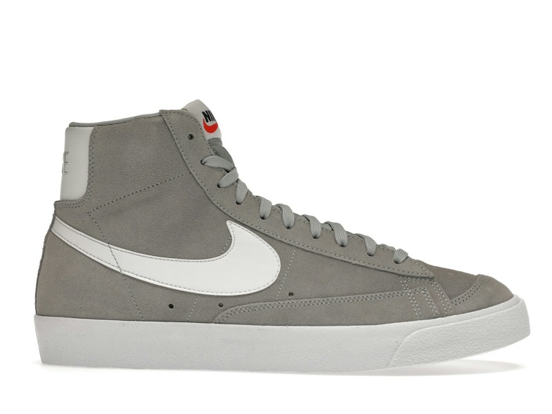 Nike Blazer Mid 77 Suede