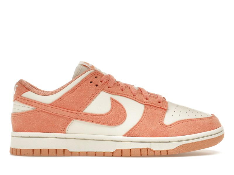 Nike Dunk Low "Apricot Agate"
