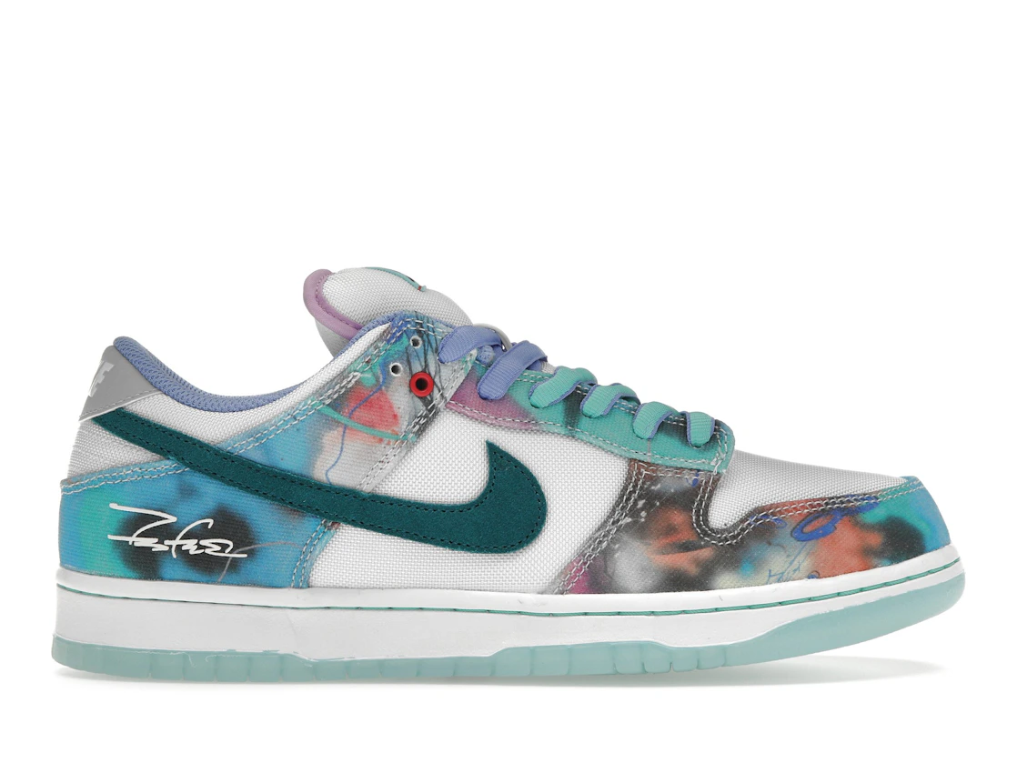 Nike SB Dunk Low