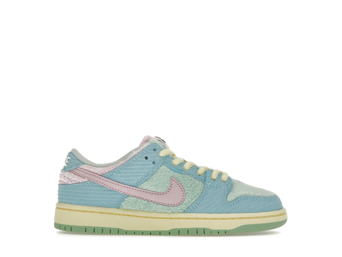 Nike SB Dunk Low