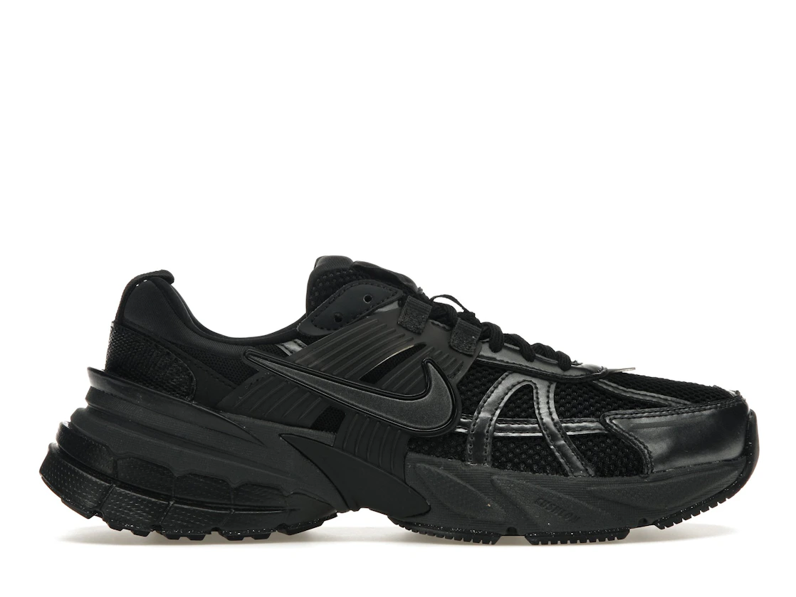 Nike V2K Run Black Dark Smoke Grey