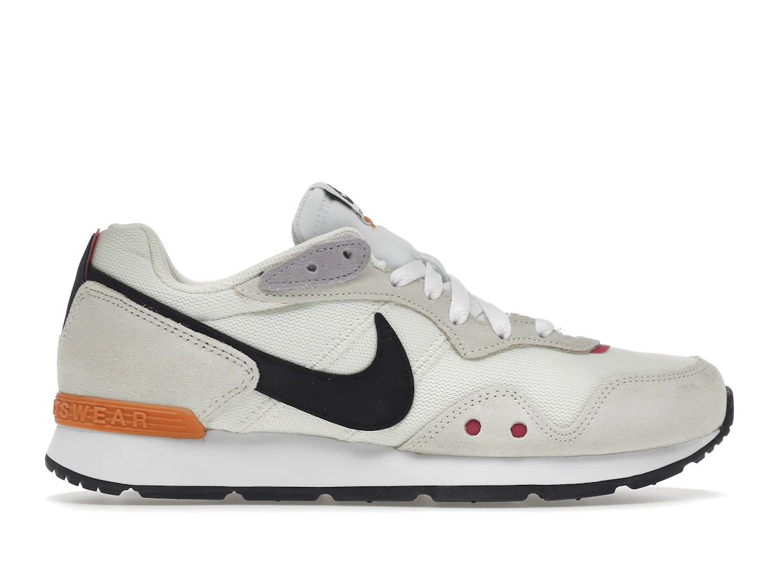 Nike Wmns Venture Runner Low-Top White Orange Grey