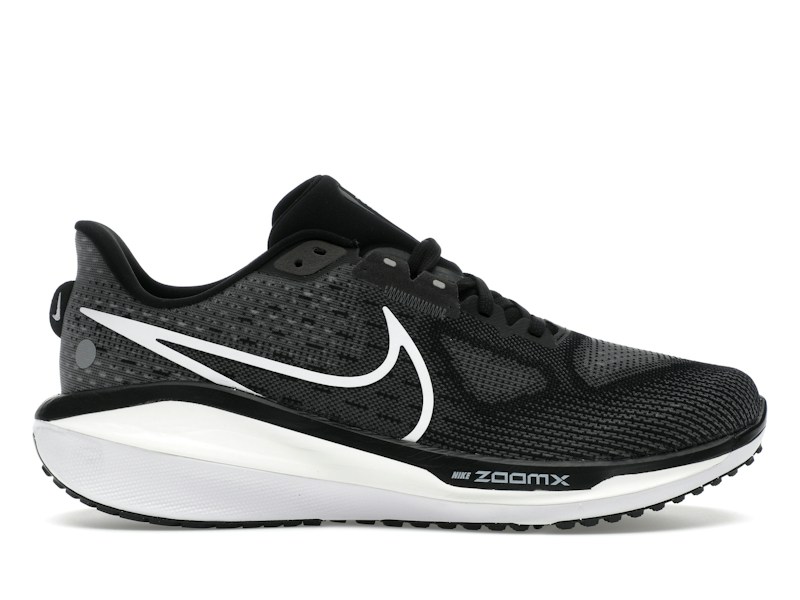 Nike Vomero 17