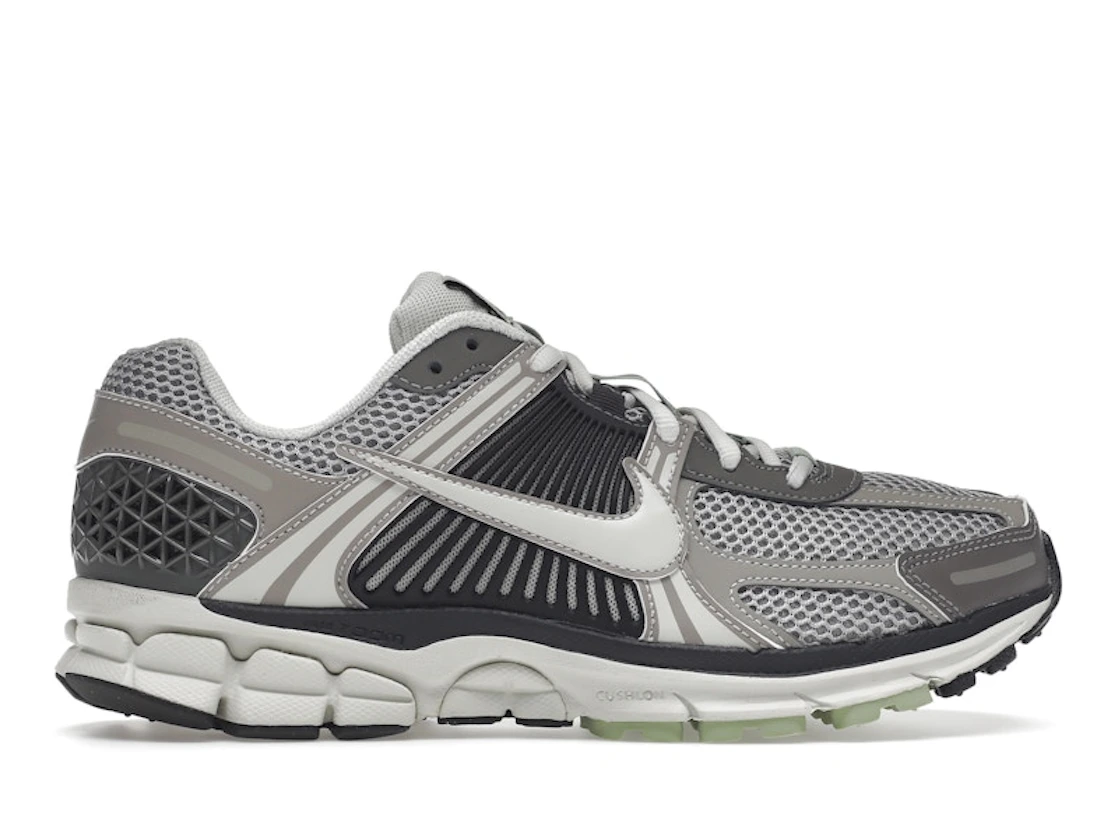 Nike Zoom Vomero 5 Cobblestone Flat Pewter