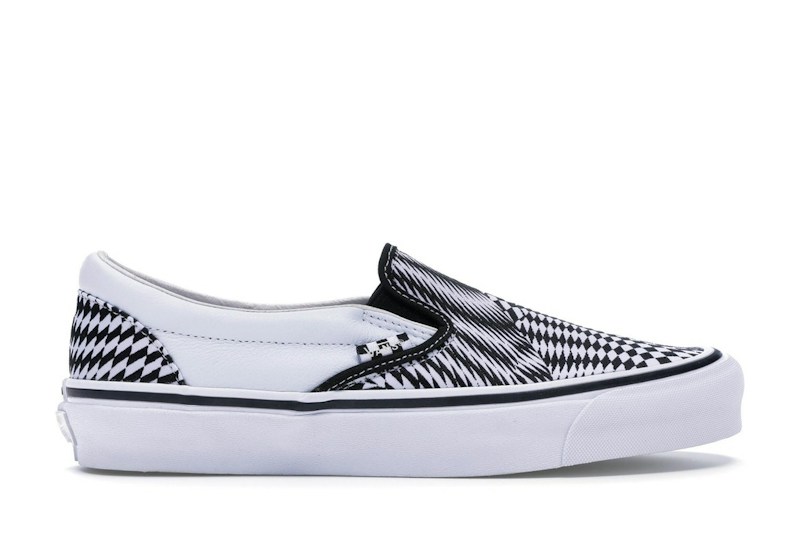 Vans End. x Slip-On LX Vertigo