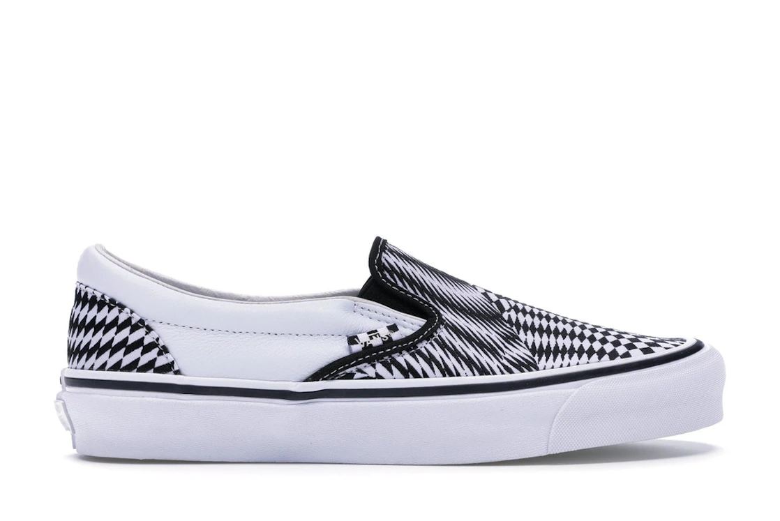 Vans End. x Slip-On LX Vertigo