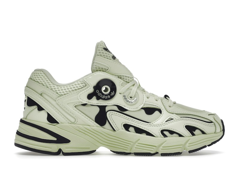 Adidas Astir W