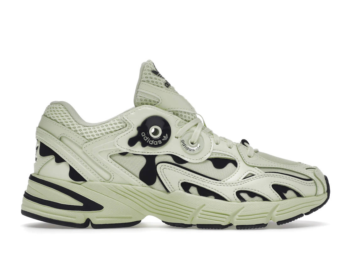 Adidas Astir W