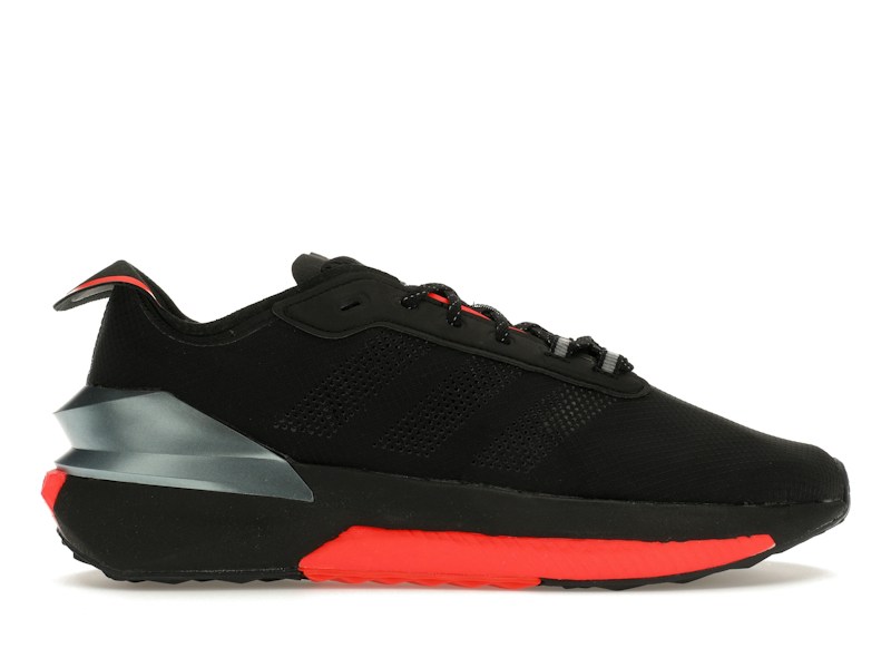 Adidas Avryn Core Black Solar Red