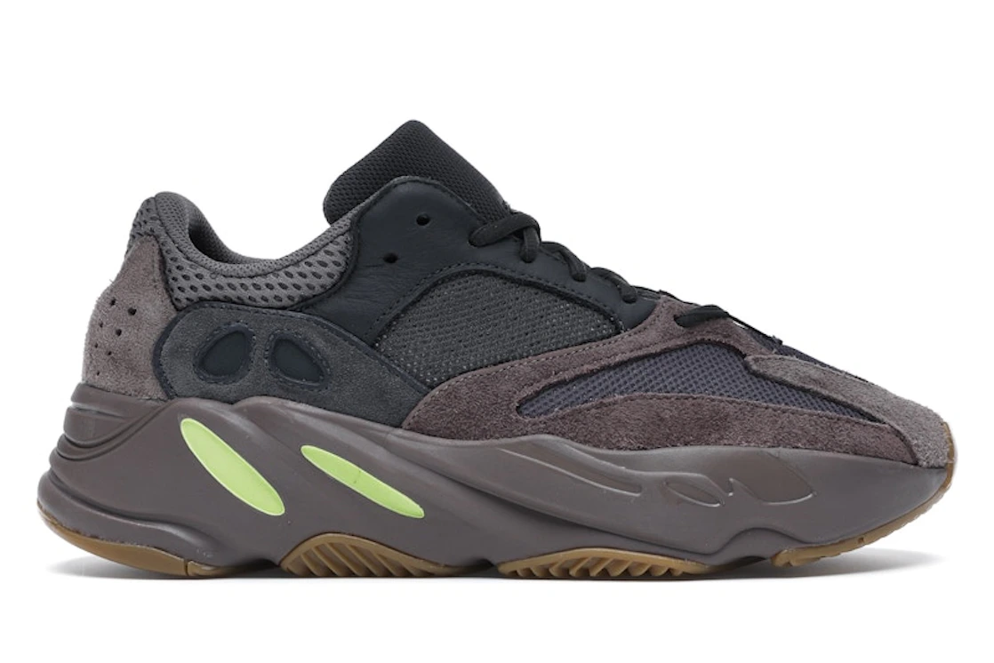 Adidas Yeezy Boost 700