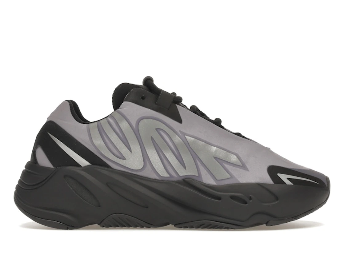 Adidas Yeezy Boost 700 Mnvn