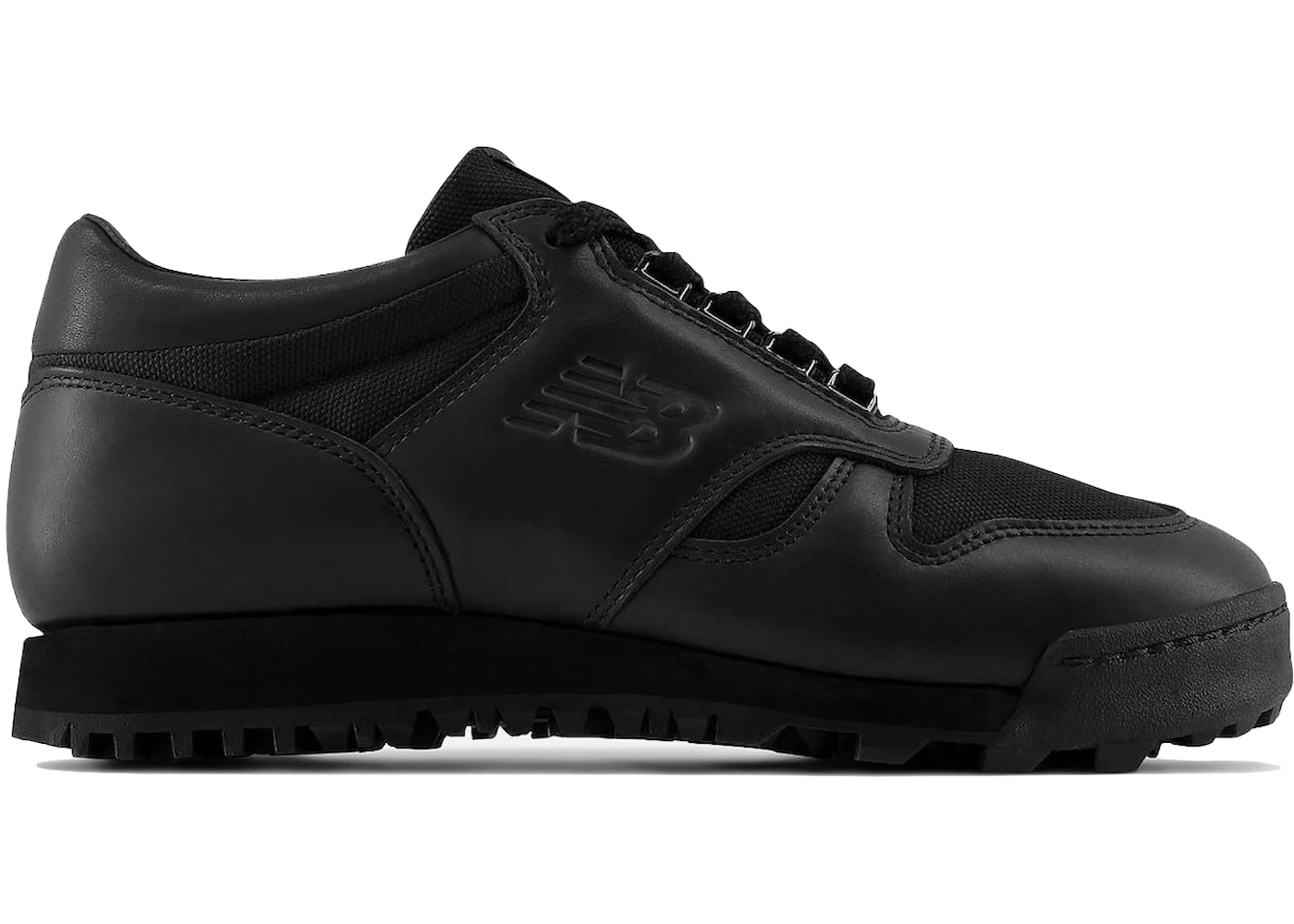 New Balance Rainier Low