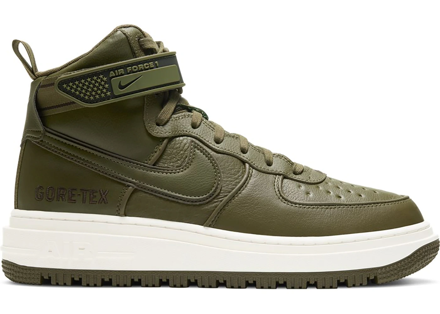 Nike Air Force 1 Gore-Tex Medium