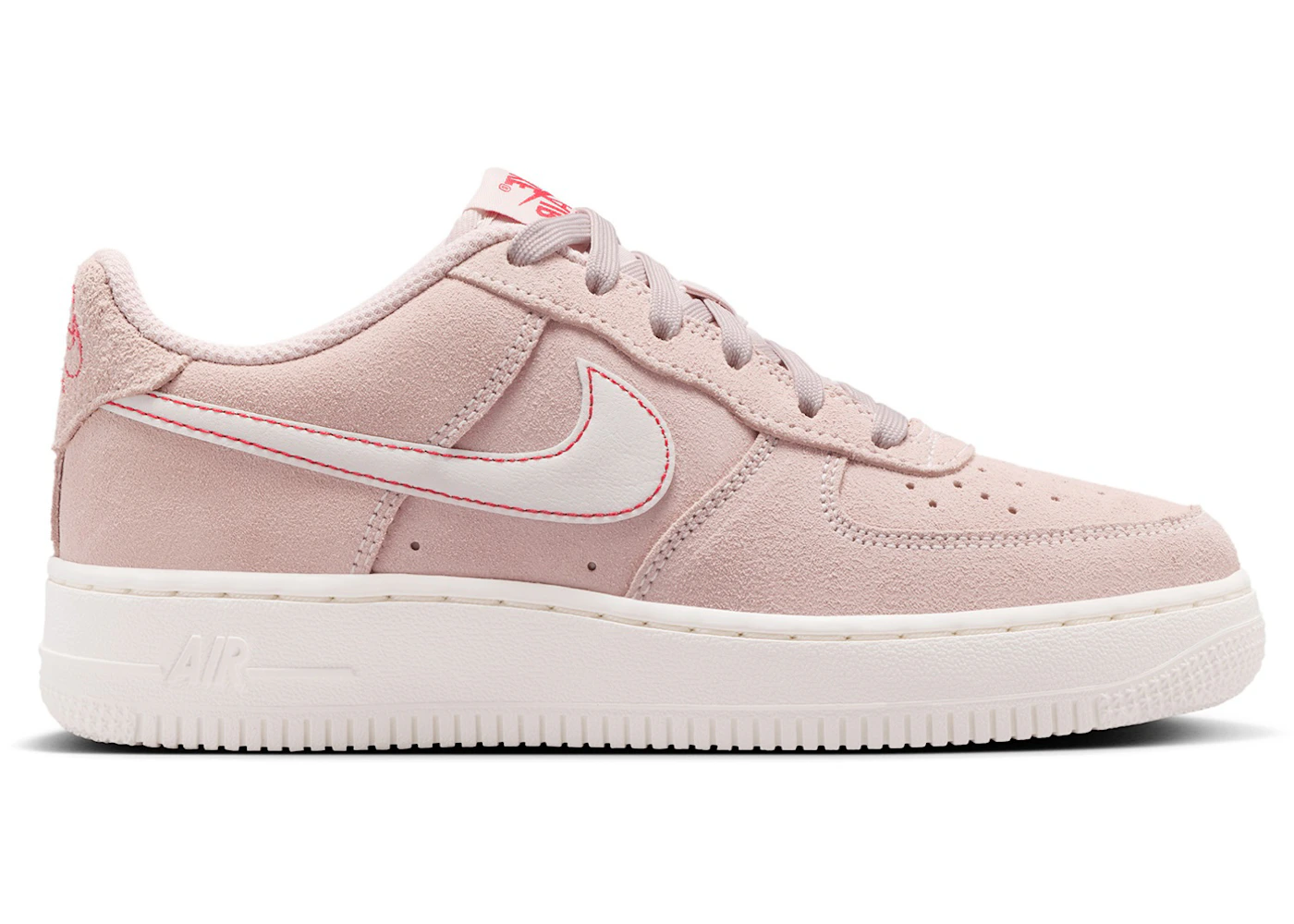 Nike Air Force 1 LV8