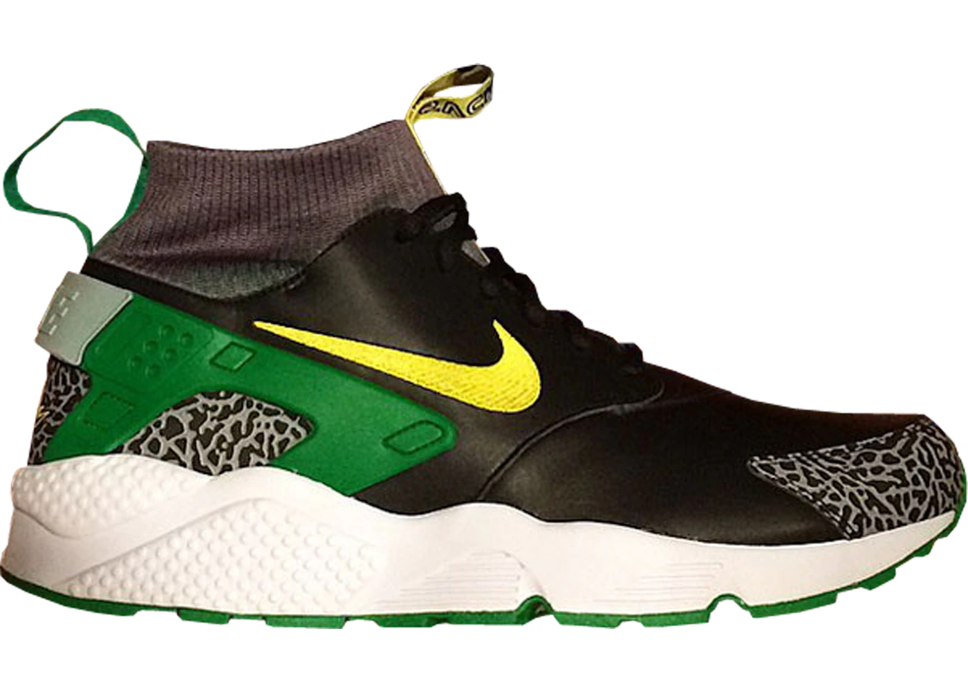 Nike Air Huarache Oregon Duckrache (Unsigned)